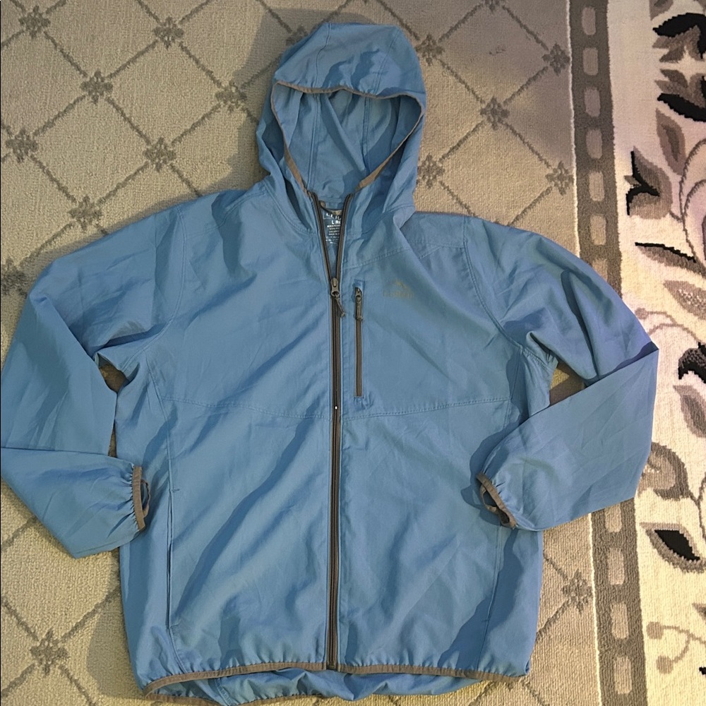 L.L. Bean Mens No Fly Zone Mountain Blue Hooded Windbreaker Jacket